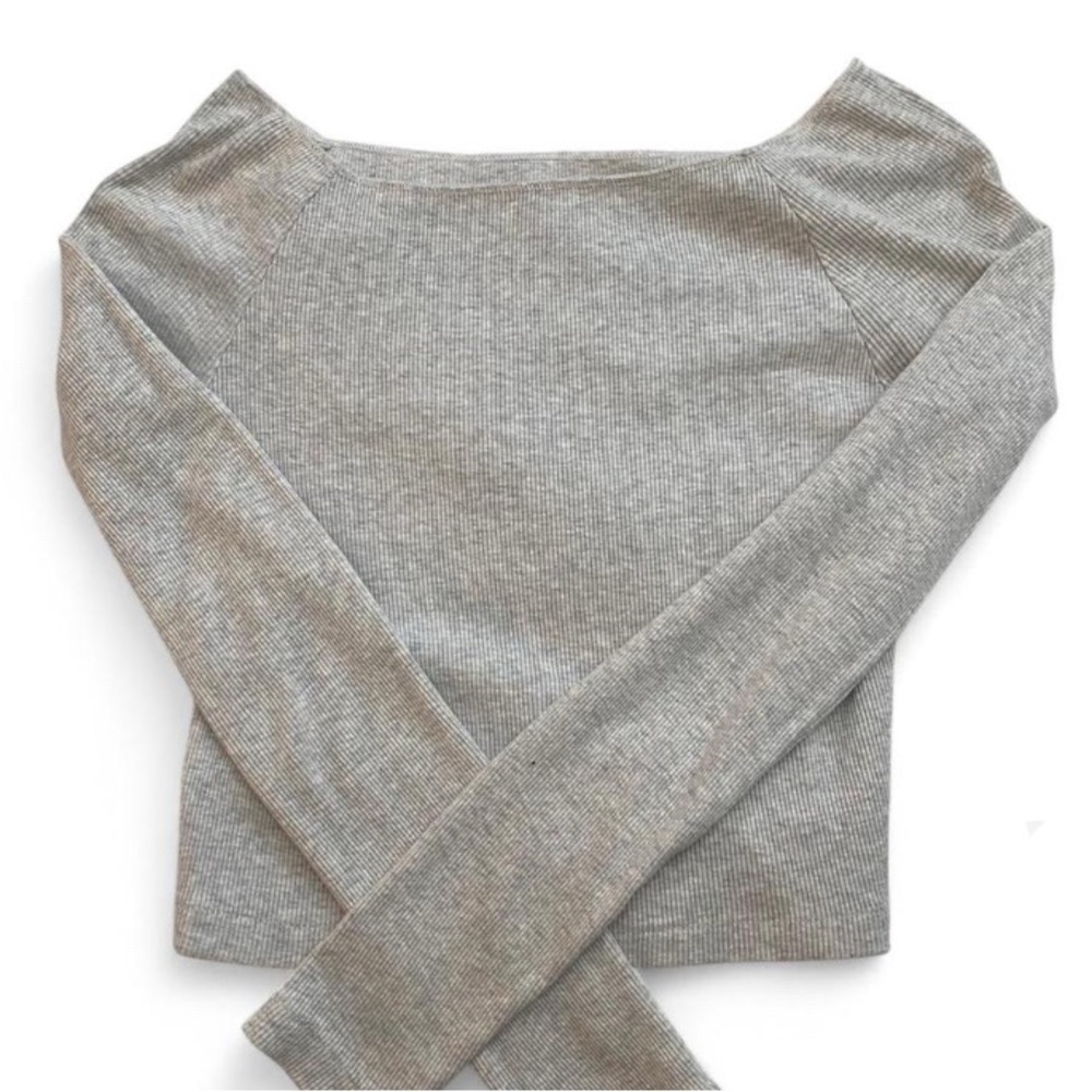 Gray Brandy Melville Off-Shoulder Long Sleeve Top